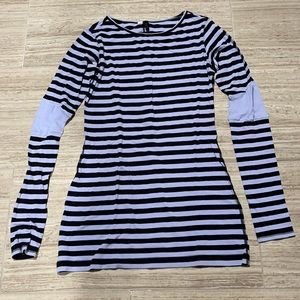 Lululemon striped L/S tunic  SZ:6
